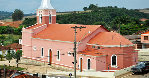 Igreja matriz da cidade de Cordislândia